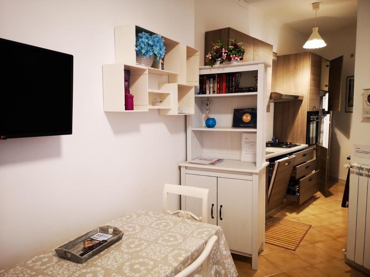 Alfieri Home Holiday ローマ エクステリア 写真